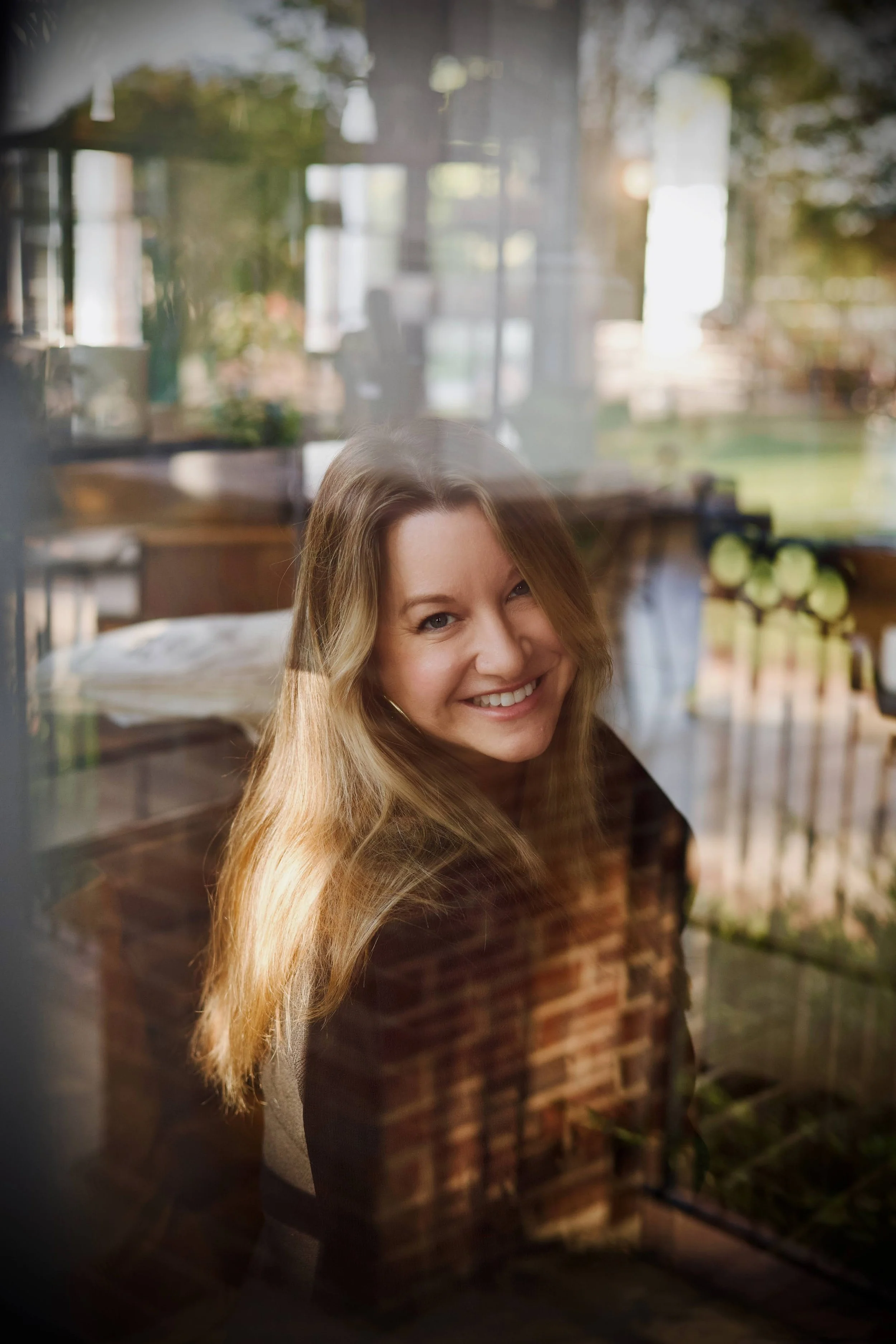 Martha Shade, Journalist